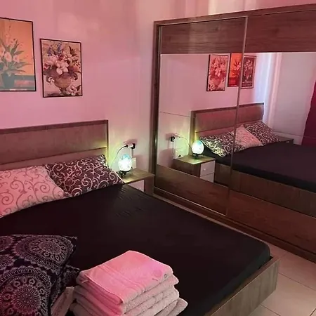 Apartment Teodora *