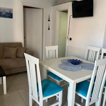 Teodora Apartment